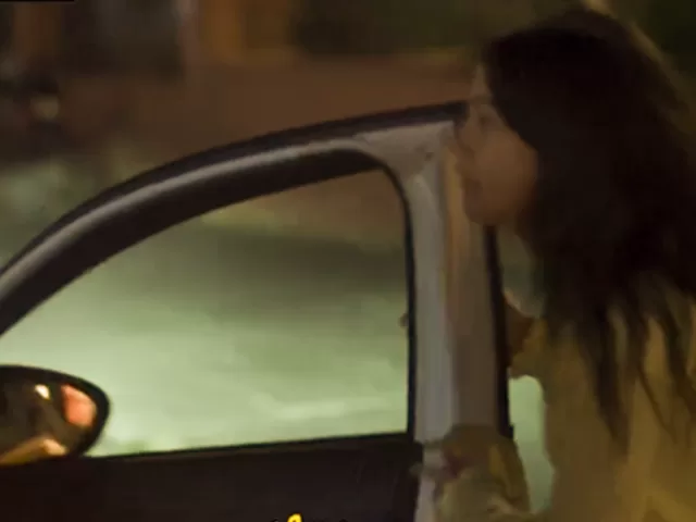 Dizi Çekimlerinde Beklenmedik Anlar: Ünlü Oyuncu Gerçek Taksiyi Karıştırdı!